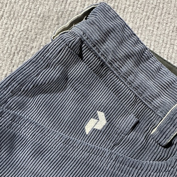 Peak Performance Womens Small‎ Corduroy Blue Shorts Camping Hiking Trekking - Picture 5 of 12